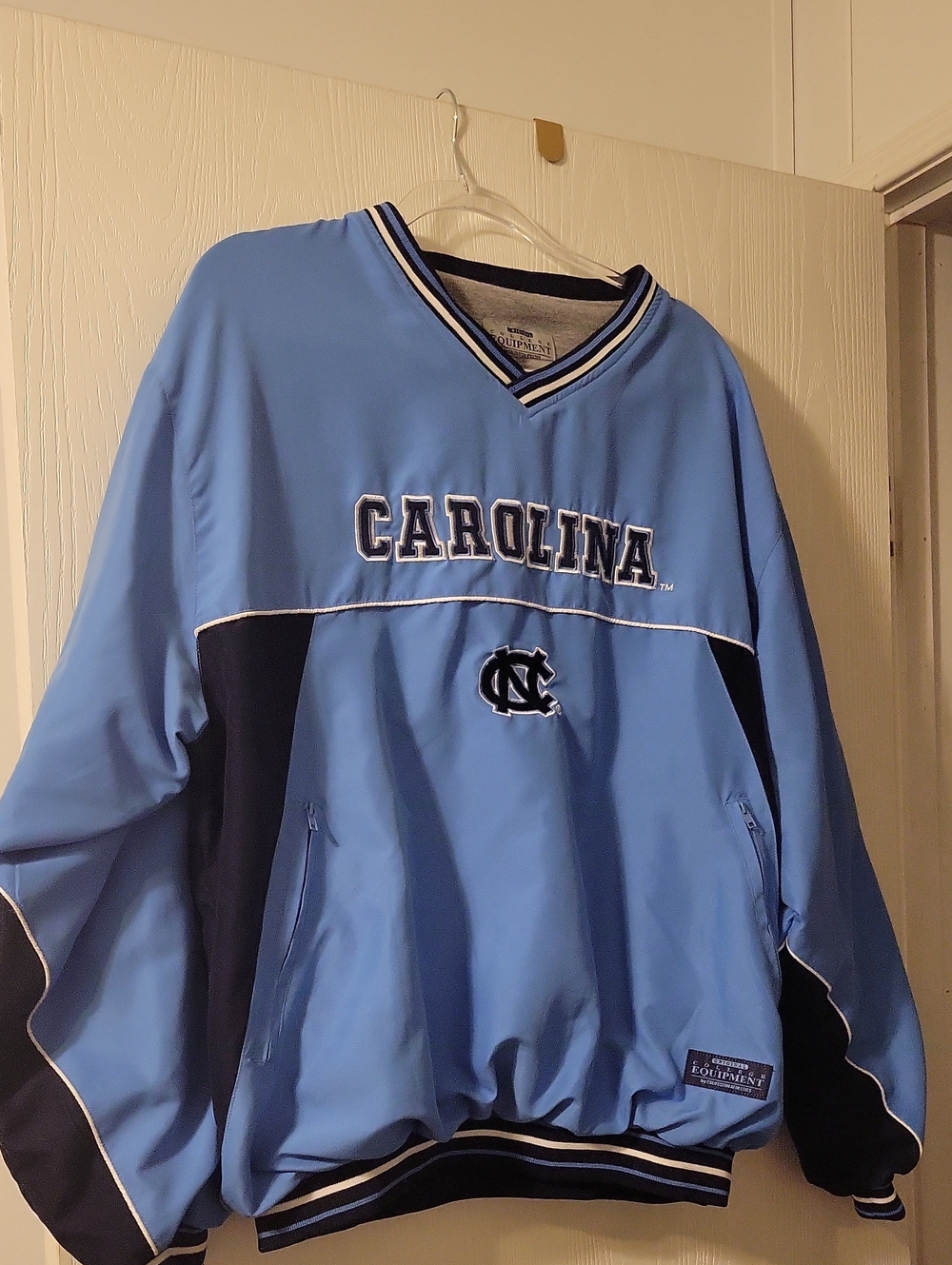 Vintage University Of North Carolina Tar Heels Pullover in Light Blue & Navy